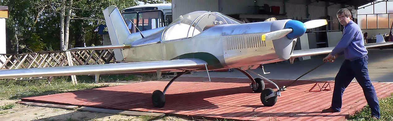 Blanik by two Rotax engines